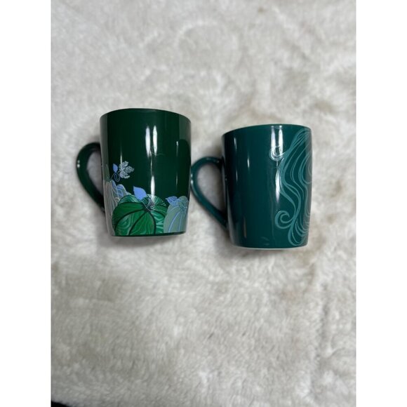 Starbucks green Holiday Wonderland mug lot of two - Picture 4 of 6